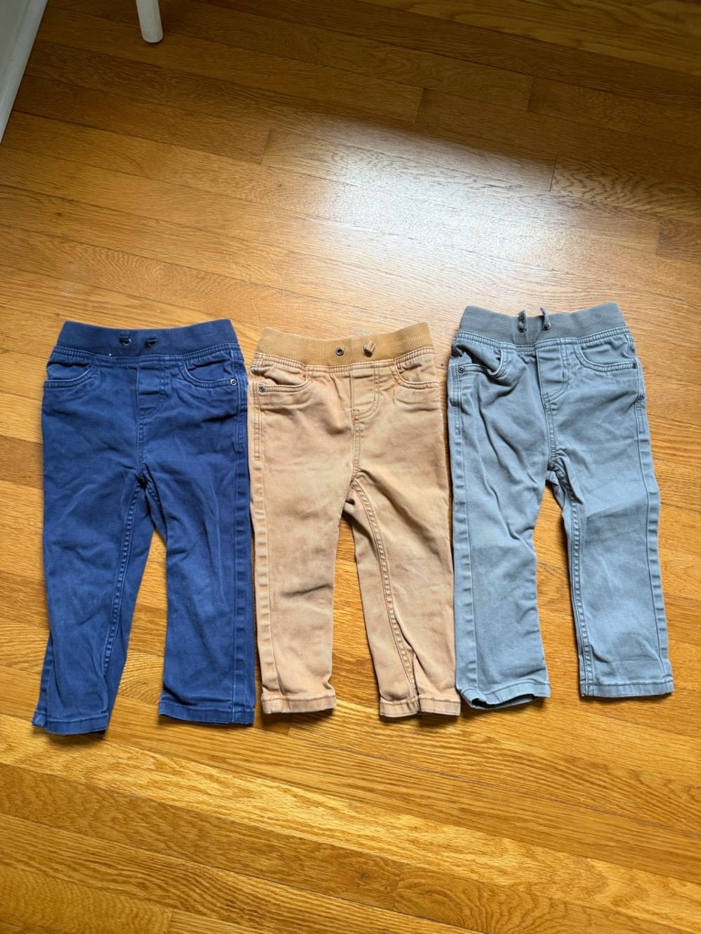 Bundle of 3 Hanna Andersson Kickstart Relaxed Stretch Twill Pants